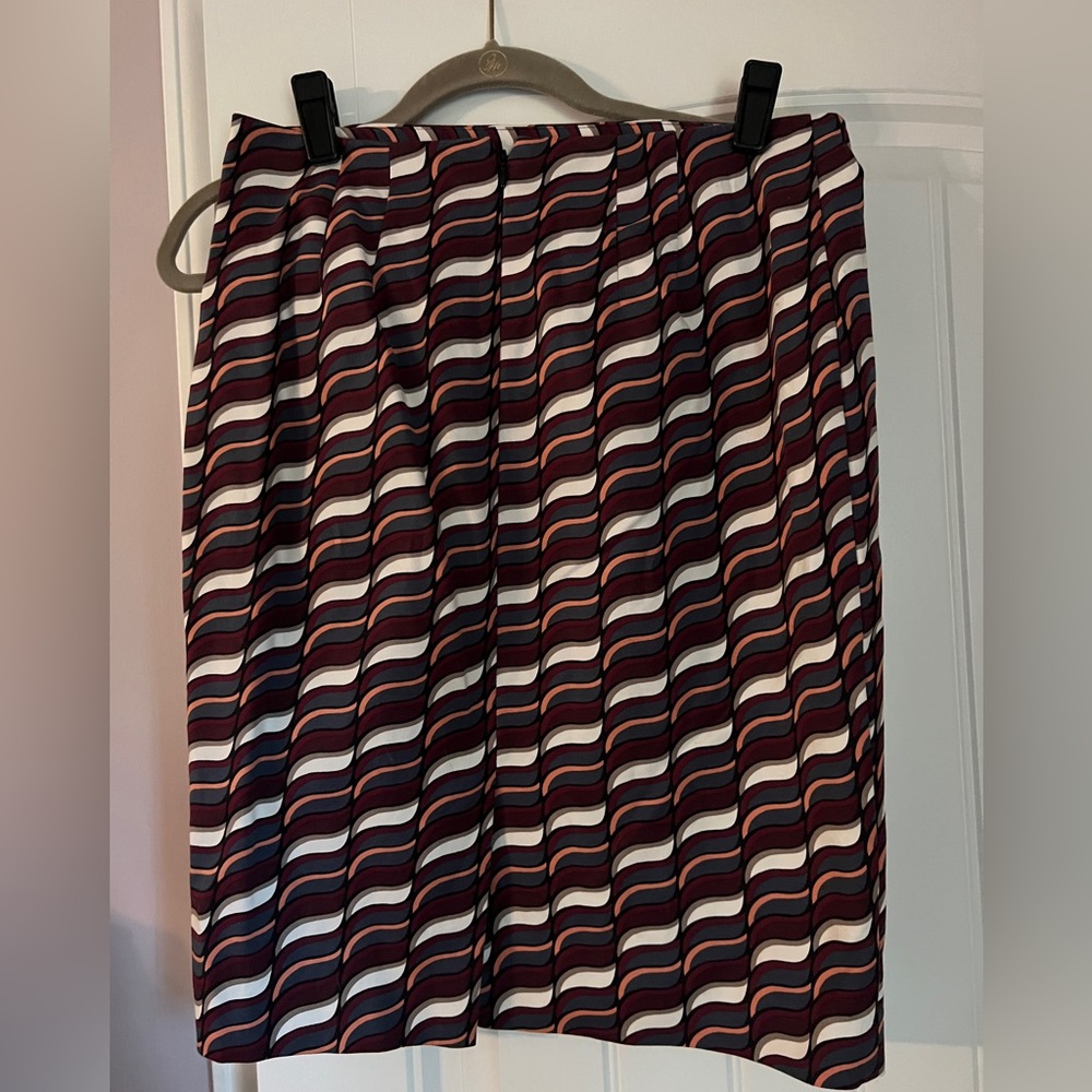 Ann Taylor Factory MultiColor Wave Patterned Pencil Skirt 6